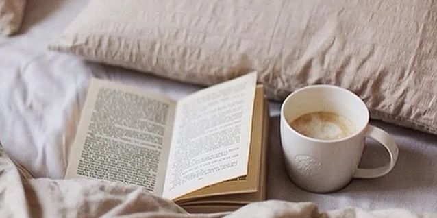 Известные россияне призывают всех остаться дома с 28 марта по 5 апреля