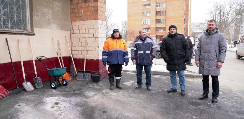 В Нижнем Новгороде выбирают «Лучшего дворника-2025» по зимней уборке