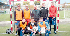 Футбол в дань уважения