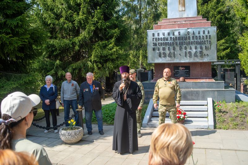 Чистый обелиск