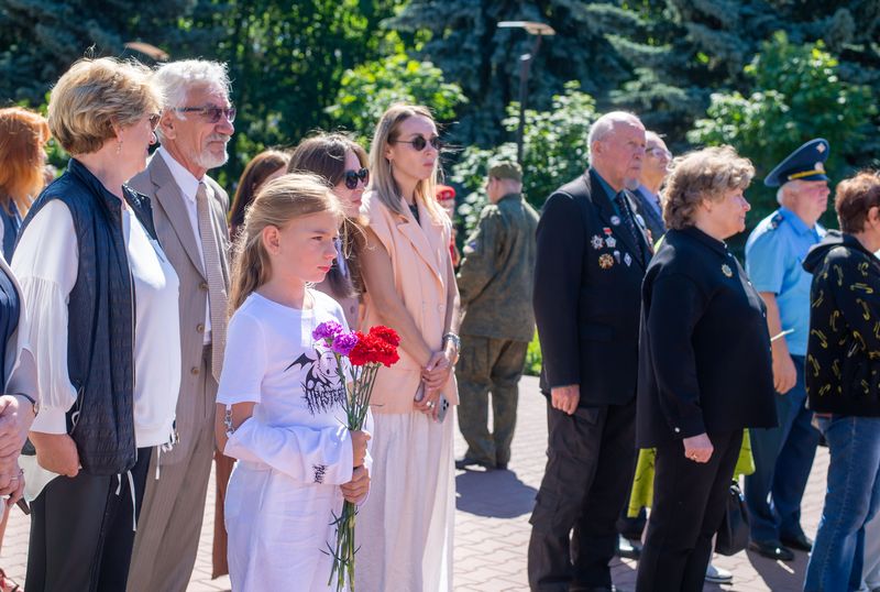 Митинг в парке Славы