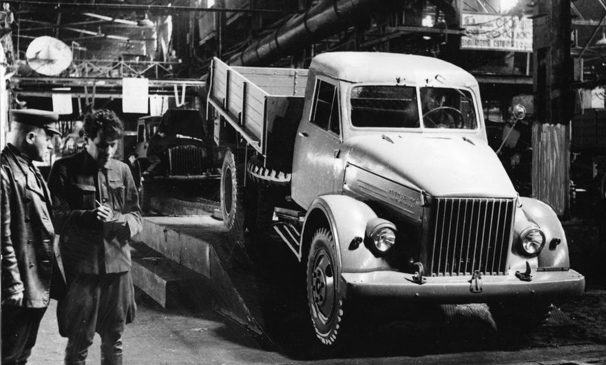 Трудяга ГАЗ-51 выпускался с 1946 по 1975 год.jpg
