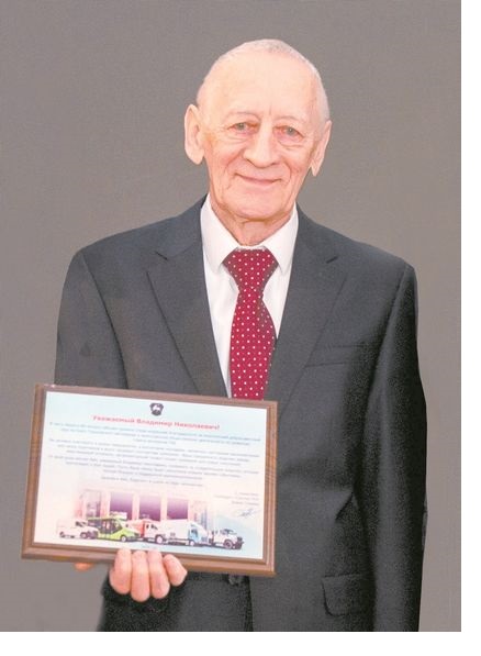 Владимир Свешников