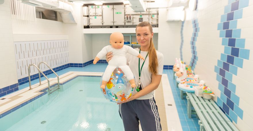 ЦСА - Екатерина Руссос в детском бассейне