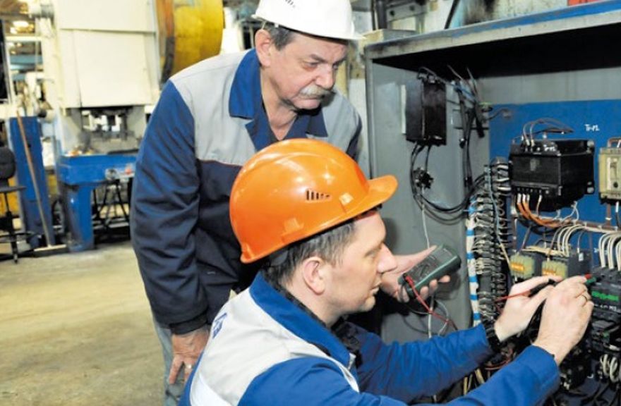 В арматурном цехе ПРЗ выполнен перемонтаж девяти единиц прессового оборудования