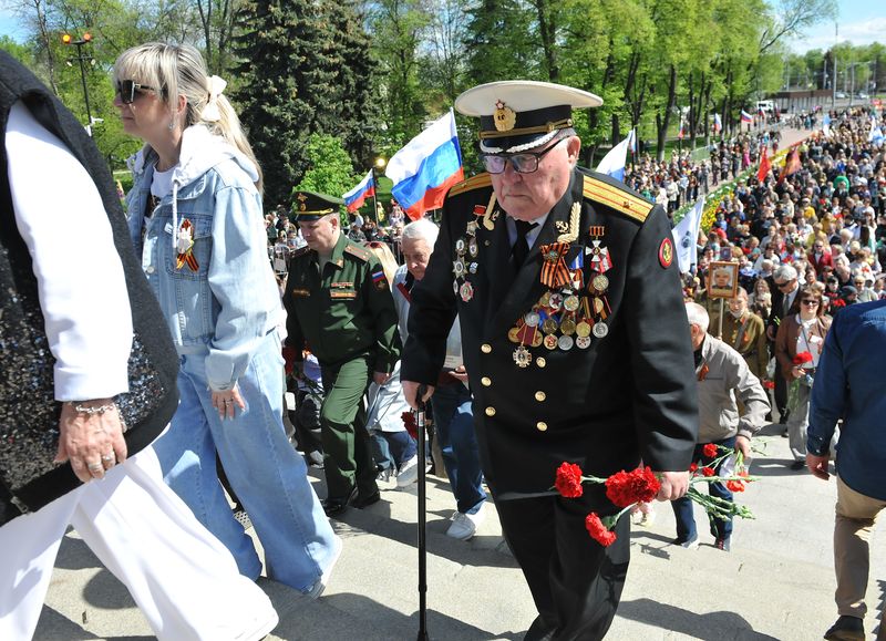 День Победы в Парке Славы - 2026-возложение цветов День Победы в Парке Славы - 2026-возложение цветов