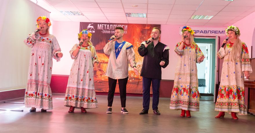 День металлурга в НЛЗ
