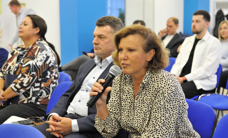 Елена Смирнова