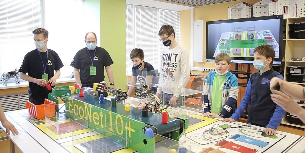 Технологический фестиваль «РобоФест-Нижний Новгород» стартовал на базе корпуниверситета «Группы ГАЗ»