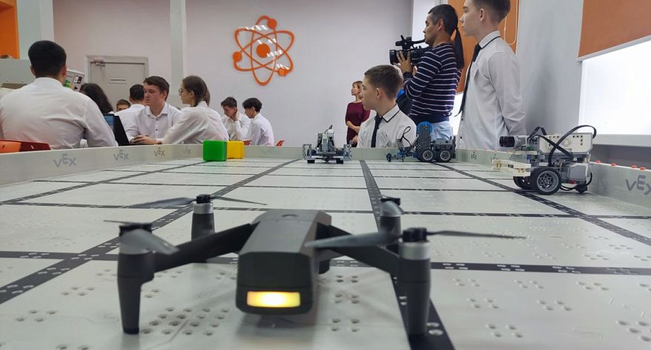 В новом учебном году будет продолжен проект развития физико-математического образования на базе профильных классов базовых школ