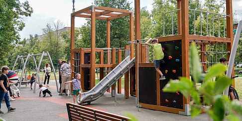 Новое общественное пространство открылось на улице Веденяпина