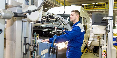 Горьковский автозавод внедрил отечественную платформу управления жизненным циклом продуктов и производством (видео)