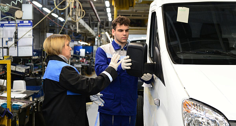 Горьковский автозавод стал партнером федерального проекта «Взлетная полоса для молодых профессионалов. ReСтарт»