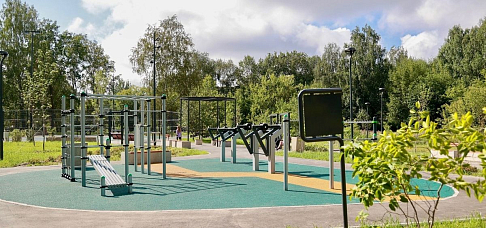 Благоустроенный сквер открылся на улице Космической