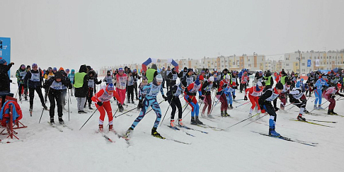 На лыжню со всей страной