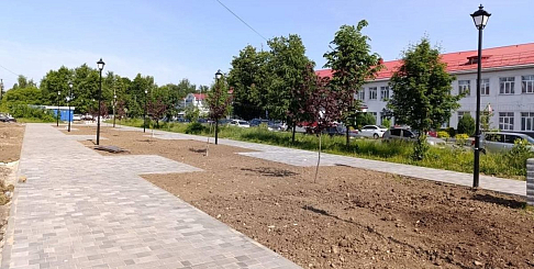 Первый этап благоустройства сквера по улице Суворова в Павлове выходит на финишную прямую 
