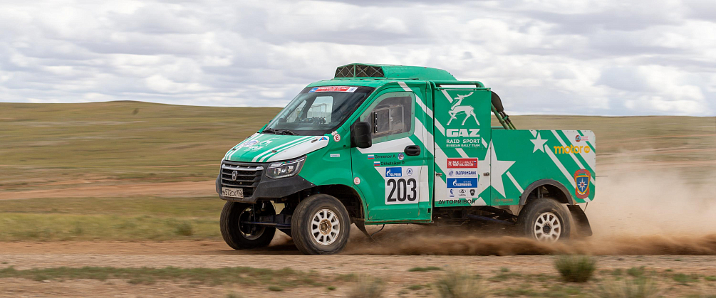 Спортивные «Газели NN» завоевали золото и серебро на ралли-марафоне «Шелковый путь 2024»