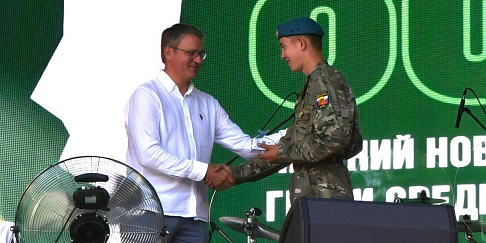 38 автозаводцев награждены за победу в конкурсе «Молодые лидеры Автозаводского района»