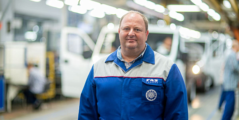 «Я получаю моральное удовлетворение, когда удается помочь людям», - Леонид Митрофанов