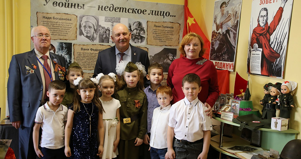 Минувших лет живая память