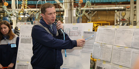 Участники корпоративной программы развития лидеров «Группы ГАЗ» проходят стажировку на заводе мостов и агрегатов