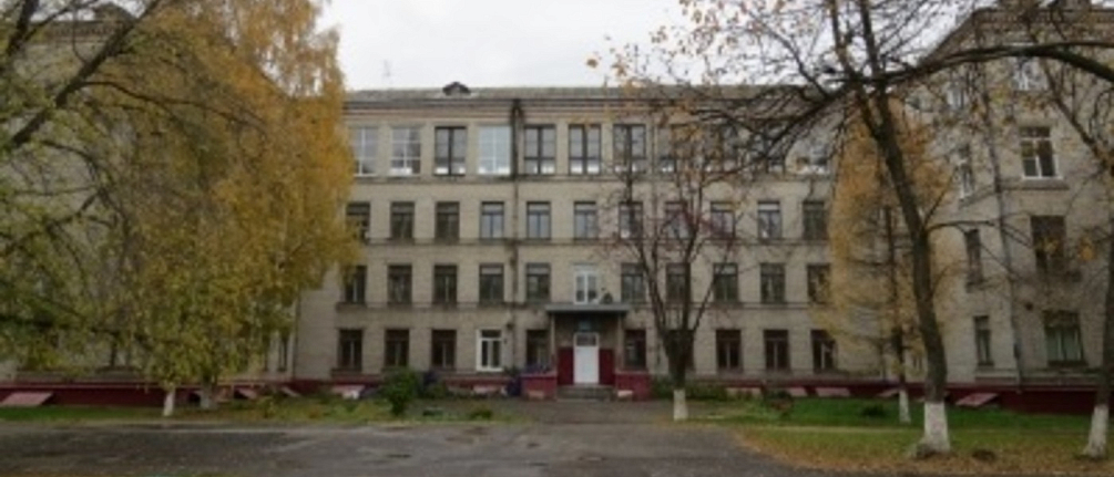 Автозаводская школа №127 будет работать в одну смену