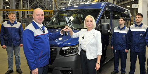 Горьковский автозавод подарил НАМТу «Газель NN»