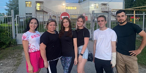 Сотрудники Павловского автобусного завода помогли с косметическим ремонтом Таремскому детскому дому