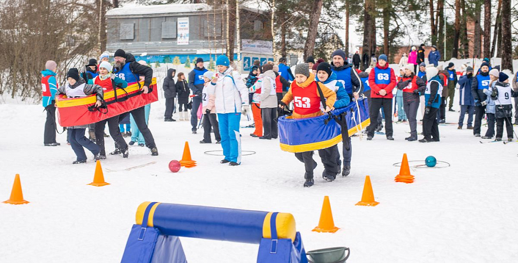 Зимний сезон спартакиады Горьковского автозавода завершился праздником «Мама, папа, я - спортивная семья!»