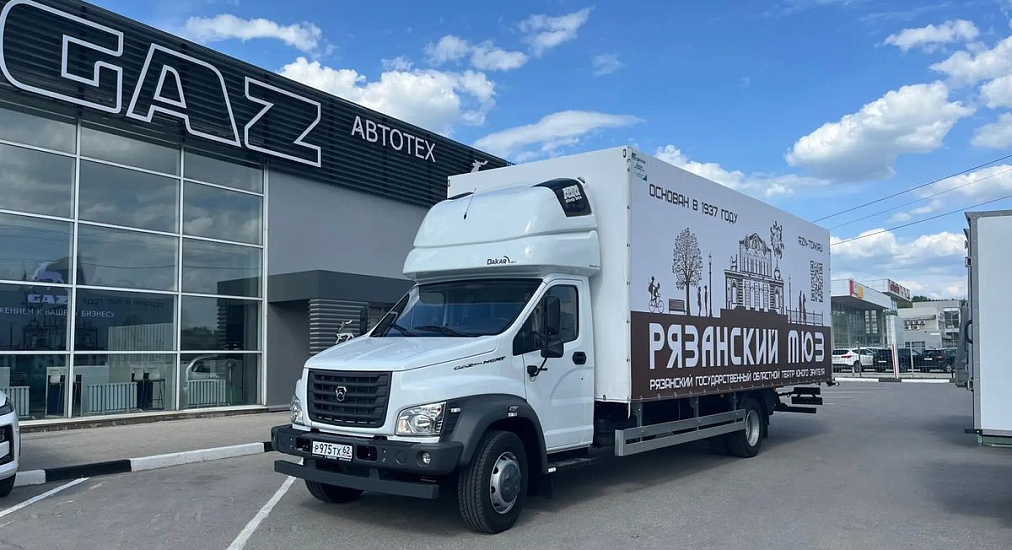 Удачным приобретением называют продукцию Горьковского автозавода в Рязанском театре юного зрителя