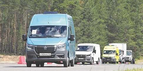 Ходовые и потребительские качества выпускаемой техники оценили руководители «Группы ГАЗ» в ходе тест-драйва