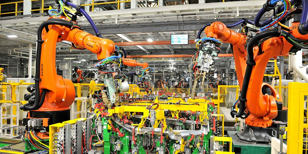 Технологии лидерства: как люди и роботы меняют российскую промышленность