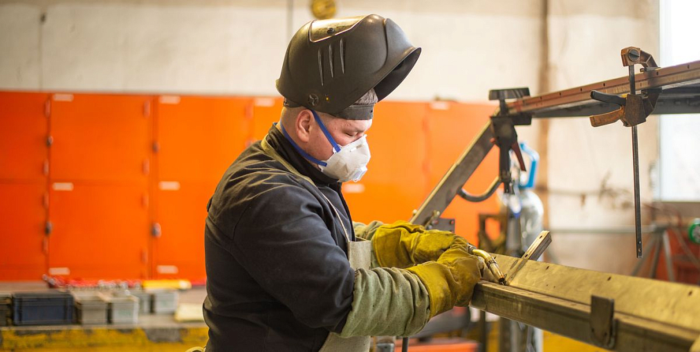 «Мне нравится моя профессия и работа в крупной компании», - Сергей Шверид, электрогазосварщик ПСТ