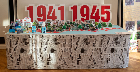 В Доме ветеранов Горьковского автозавода открылась выставка «Поколение Победы»