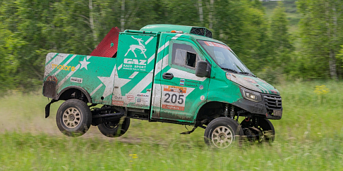 Гонщики «ГАЗ Рейд Спорт» завоевали первое и второе места бахи «Уральский рубеж»