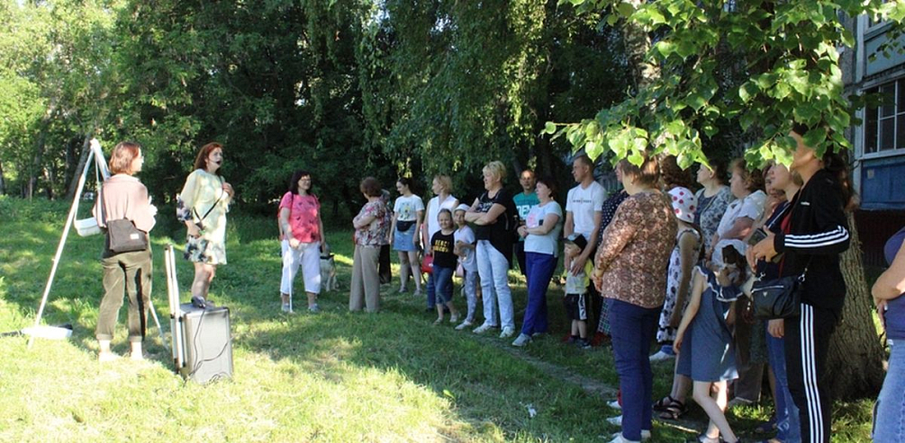 Жители микрорайона Северный предложили создать зону отдыха с детской площадкой в сквере по улицам Дьяконова и Дружаева