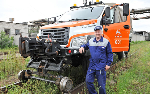 Передовые технологии внедряют сотрудники Управления железнодорожного транспорта Горьковского автозавода