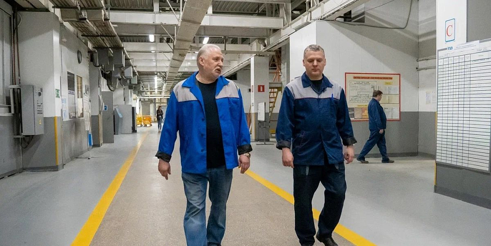 Сотрудники Ликинского автобусного завода получили награды на Празднике труда