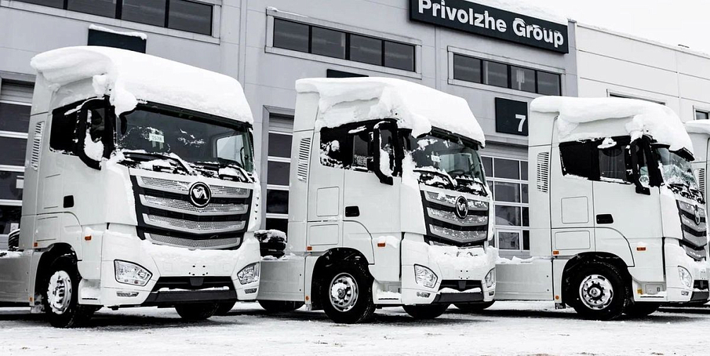 Компания «СТТ» передала тягачи «Валдай 45» группе компаний «Семьсот дорог»