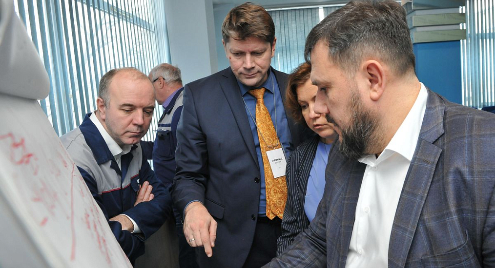 Руководители высшего и среднего звена нашей компании обсудили планы ее развития на стратегической сессии «Первые лица. Точки фокуса»