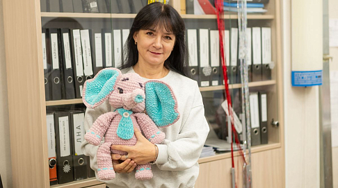 «Рукоделие помогает отвлечься от повседневных забот, развивает мелкую моторику», - Светлана Клепикова