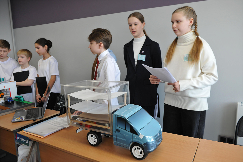 «ТехноФест-НН»: вкалывают роботы - счастлив инженер!