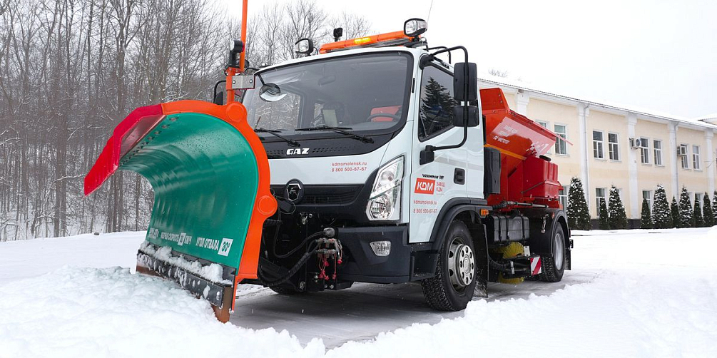 Комбинированную дорожную машину на шасси «Валдай 12» представили компания «СТТ» и «Завод КМД» в рамках партнерства по развитию производства и продаж