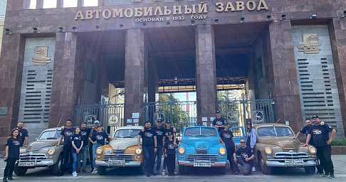 Участники международного пробега «Победа в наших сердцах» в выходные посетили Нижний Новгород 