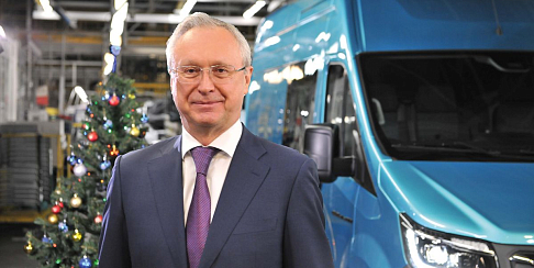 С наступающим Новым годом!