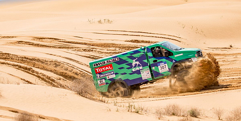 «ГАЗ Рейд Спорт» преодолеет астраханскую пустыню на пяти автомобилях