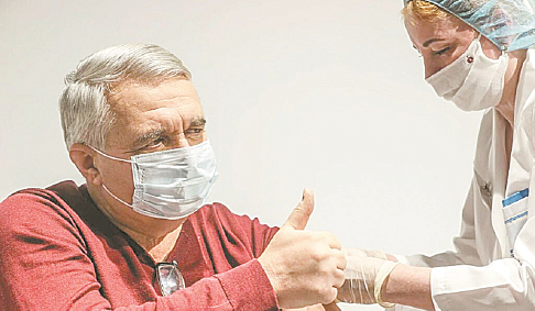 Как прививаться пожилым