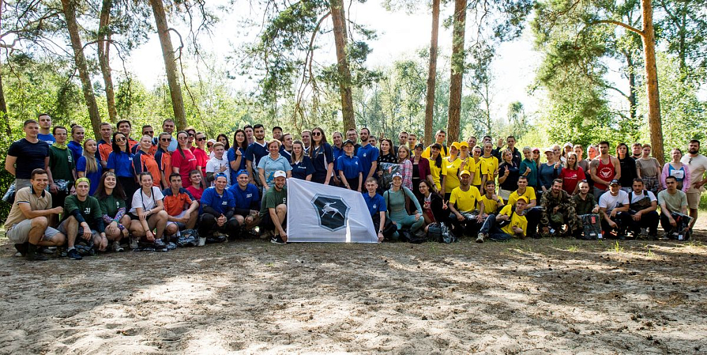 В середине лета Горьковский автозавод собрал молодежь компании на корпоративный туристический слет