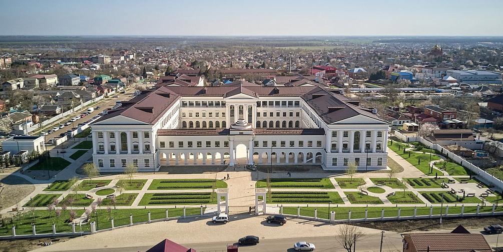 Первый университетский лицей имени Лобачевского в Краснодарском крае начал набор школьников по всей России