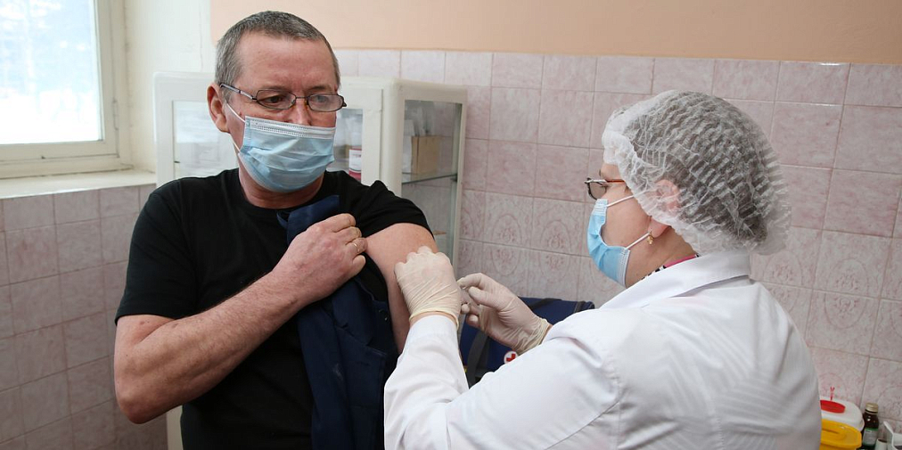 Сотрудники ГАЗа теперь могут пройти вакцинацию от коронавируса в том числе и в здравпунктах своих подразделений